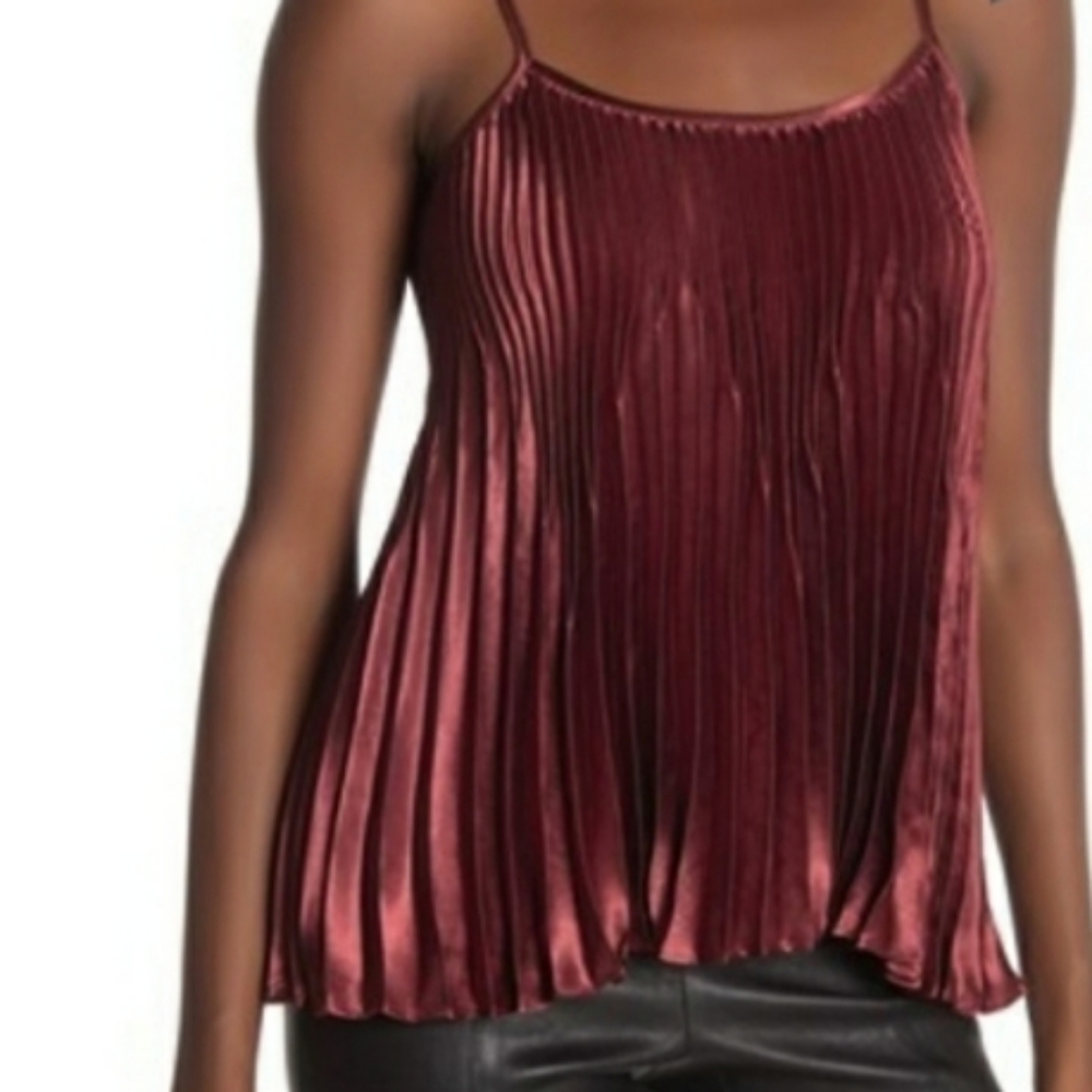 CLOSET CLEAROUT SALE! VINCE CHEVRON PLEATED SATIN TANK.
